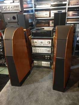 Preview: SYRIUS Type 1 High End Lautsprecher mit 5 SEAS Systemen 70er Jahre England