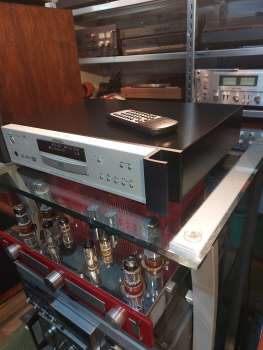 Preview: ROTEL RDV-1060 hochwertiger CD und DVD Player aus 2003 in bicolor und mit Fernbedienung und OVP !