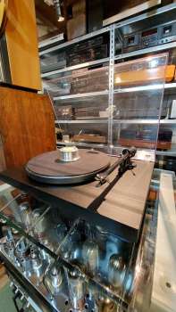 Preview: Pro-Ject Plattenspieler Debut III mit USB Anschluss und Ortofon