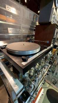 Thorens TD 318 in schwarz aus 1985 opto Endabschaltung