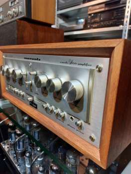 Marantz 1152 DC  Verstärker Bolide im woodcase  Japan 1979