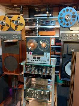 Tandberg X 3500 Tonbandgerät mit Holzseiten von 1975