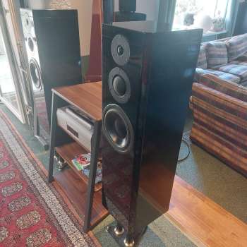 DYNAUDIO Lautsprecher Modell XENNON 3/100 3-Wege Klavierlack black