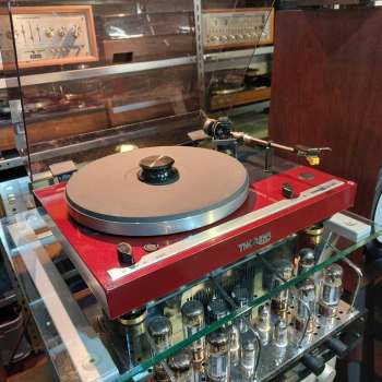 Preview: Thorens TD 320 in weinrot aus 1984 opto Endabschaltung