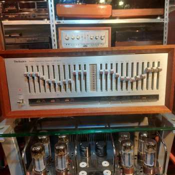 Preview: Technics SH-8020 Equalizer silber im woodcase 2 x 12 beleuchtete Regler