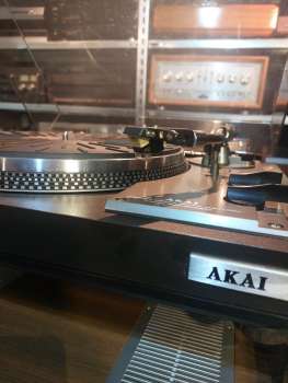 Preview: AKAI  AP-206 C  Direct Drive Plattenspieler Halbautomat Japan 1979