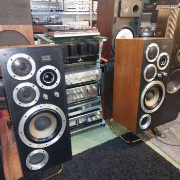 Preview: Wharfedale E 70 England 1982 Walnuß Holz Rarität