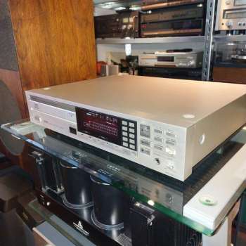 Preview: DENON DCD-1500 CD-Player Burr-Brown D/A Wandlern silber Japan 1987 mit Fernbedienung