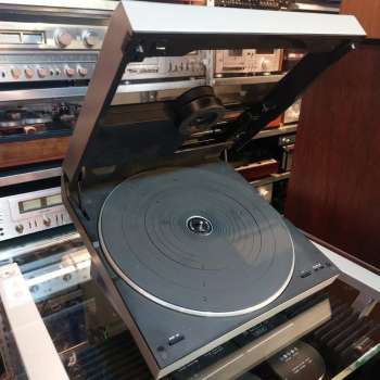 Preview: Technics SL 10 der "Größte" legendärer linear Track mit Stands