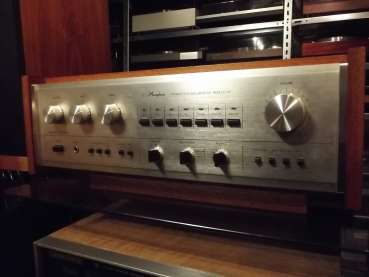 Preview: Accuphase E-205 Verstärker Phono MM+MC Mos fet im woodcase