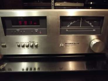 MITSUBISHI DA-F20 Trommelskala Tuner analog + digital High-End 70ger Jahre