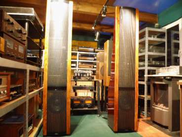 Martin Logan Sequel II German DG-Version Elektrostaten weinrot USA 1989