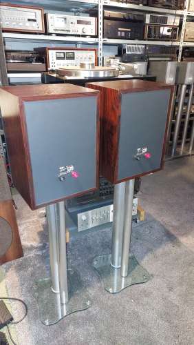 KEF  C20  2 Wege Regallautsprecher 80ger Jahre Top Zustand in Mahagony /Nadelstreifen