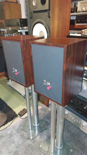 KEF  C20  2 Wege Regallautsprecher 80ger Jahre Top Zustand in Mahagony /Nadelstreifen