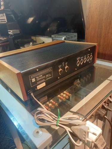 DUAL CV 60 mit Holzgehäuse aus 1974