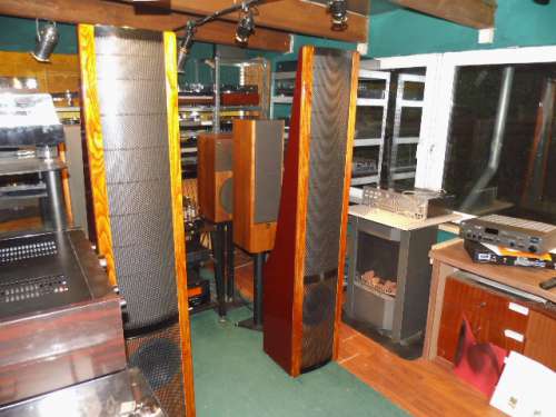 Martin Logan Sequel II German DG-Version Elektrostaten weinrot USA 1989